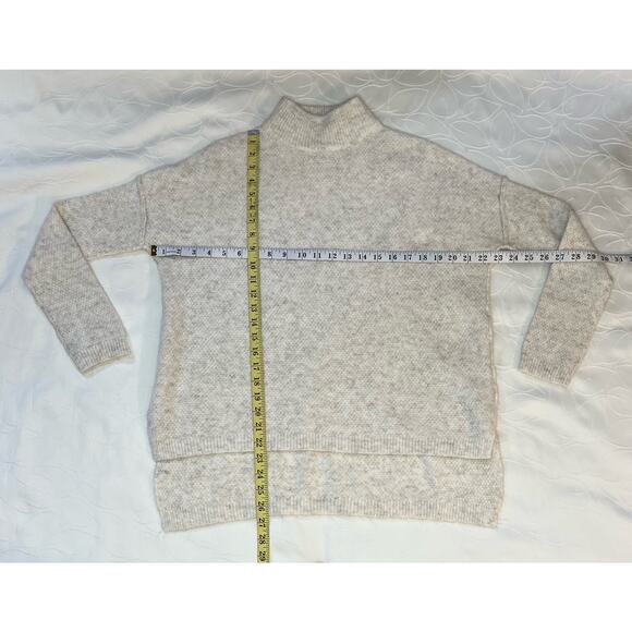 Shrinking Violet-Women's Small Turtleneck Cream/Brown Sweater - Picture 4 of 5